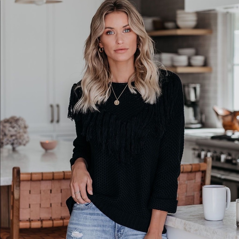VICI - Rudeneja Fringe Knit Sweater Black